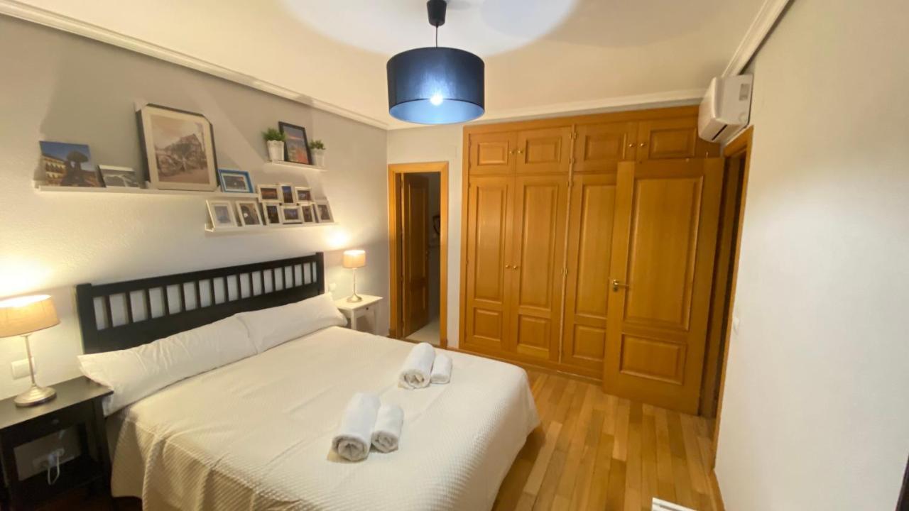 Aires De Toledo-parque Warner Y Madrid En Familia Apartamento *